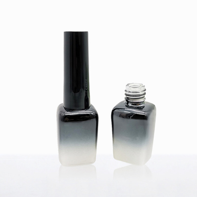 Vernis à ongles de couleur de gradient Mini Bottles Square Shape 7ml 15 ml avec le chapeau en plastique